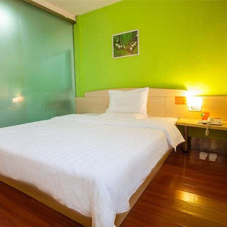 7Days Inn Guangzhou Zhongda North Gate Square Bagian luar foto