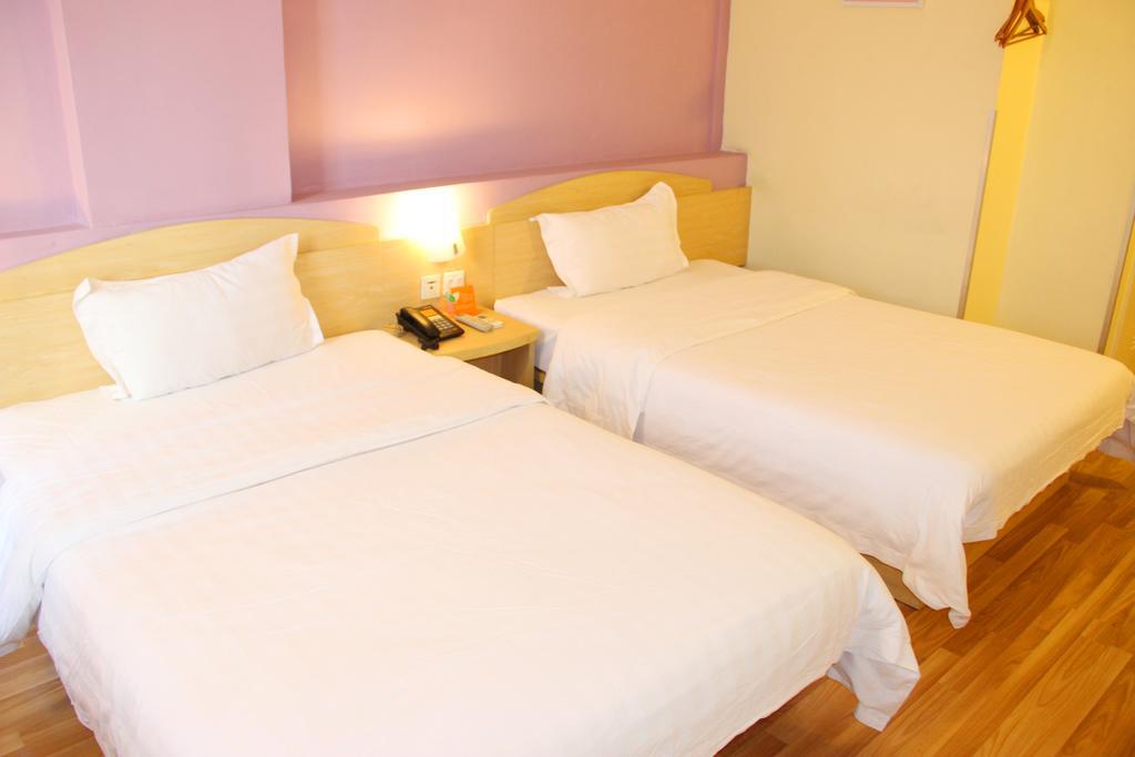 7Days Inn Guangzhou Zhongda North Gate Square Bagian luar foto