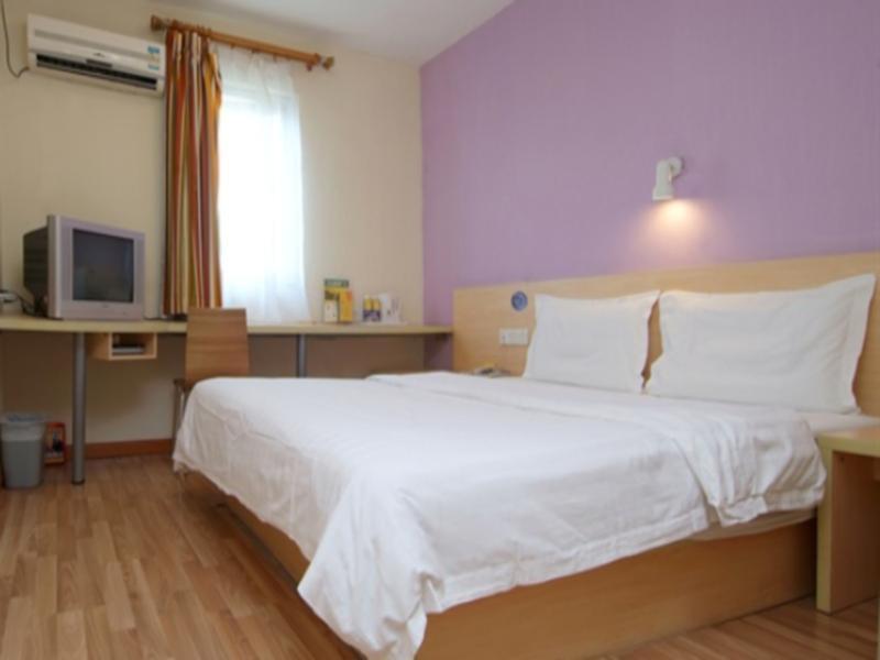 7Days Inn Guangzhou Zhongda North Gate Square Bagian luar foto