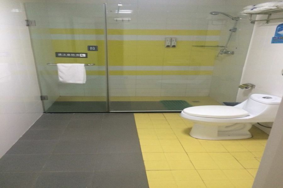 7Days Inn Guangzhou Zhongda North Gate Square Bagian luar foto